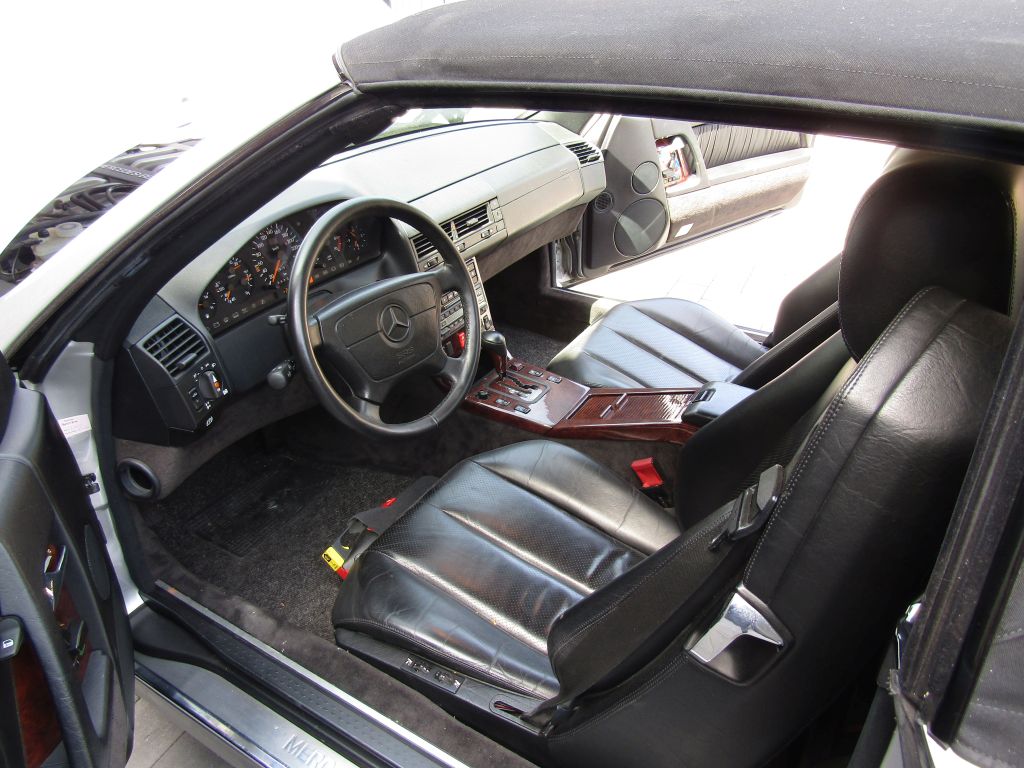 Mercedes-Benz SL 600 1992 – Bild 19