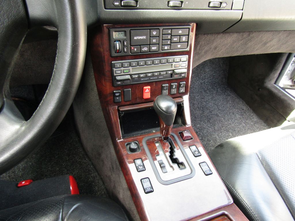 Mercedes-Benz SL 600 1992 – Bild 15