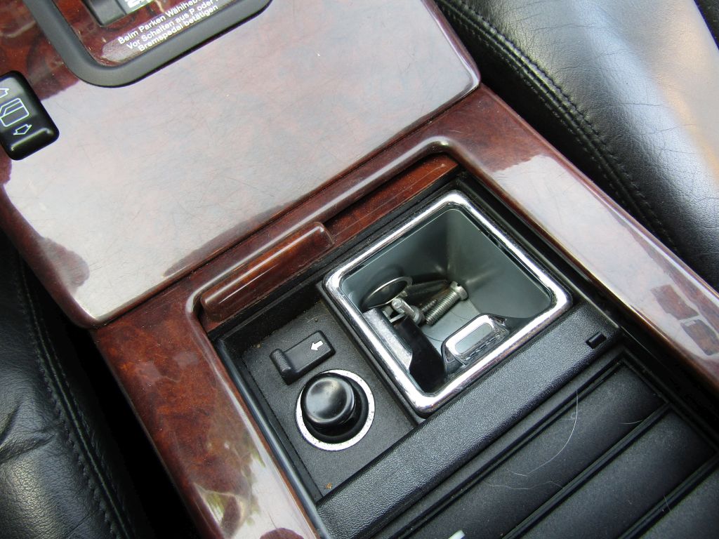 Mercedes-Benz SL 600 1992 – Bild 16