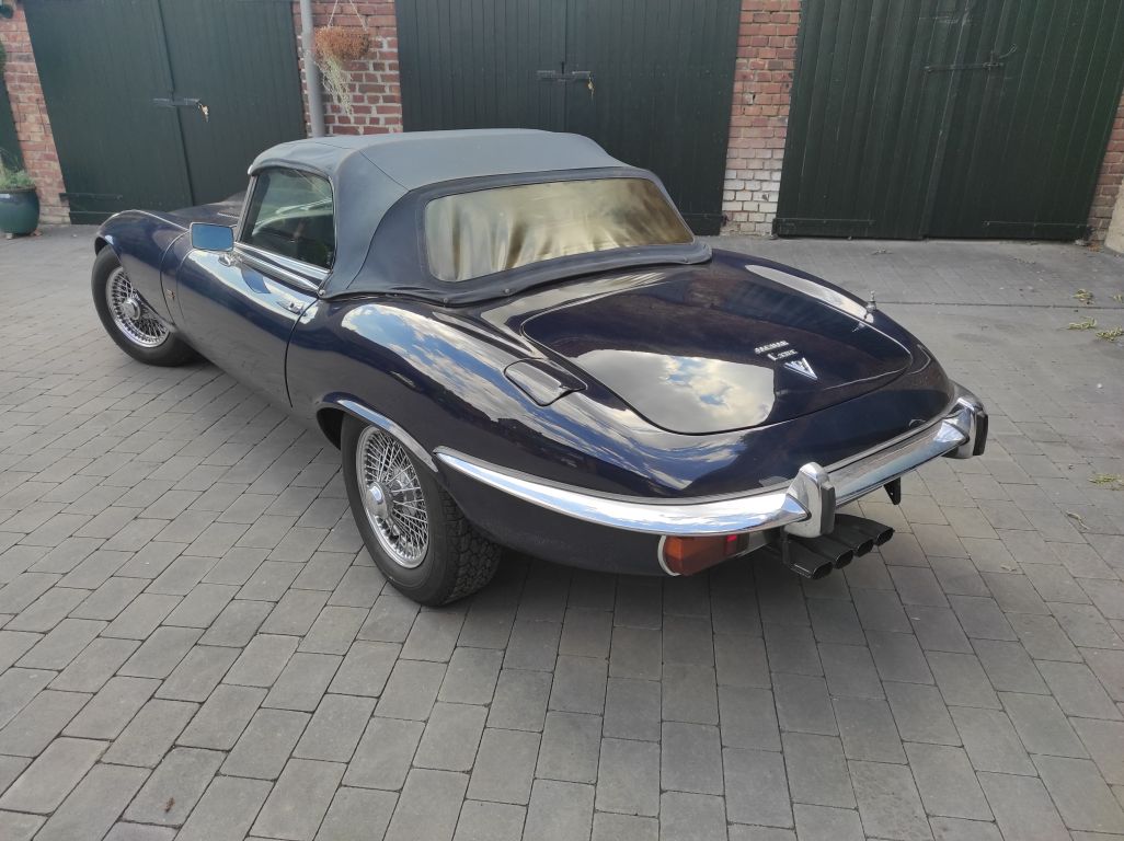 1974 Jaguar E-Type V12 Convertible – Bild 3